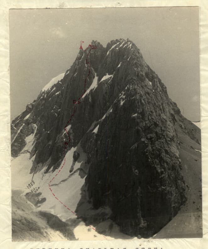 2_image_0.jpg