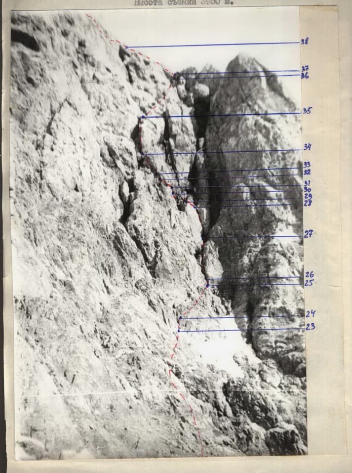 1_image_0.jpg