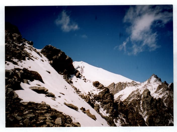 12_image_0.jpg