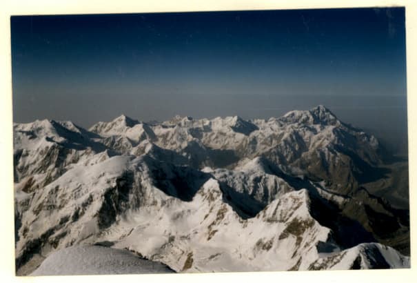 12_image_1.jpg