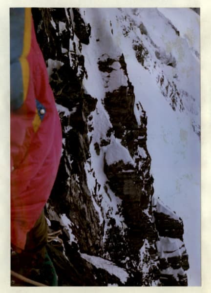 12_image_1.jpg