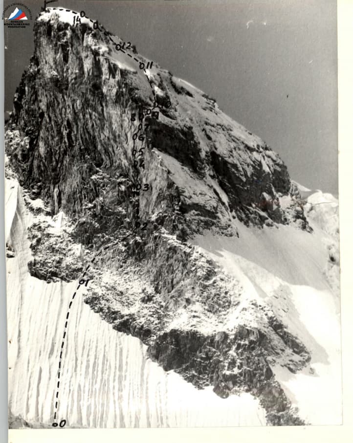 1_image_0.jpg