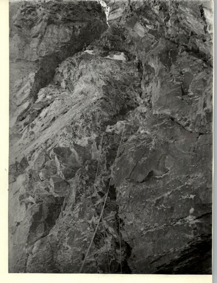 17_image_1.jpg