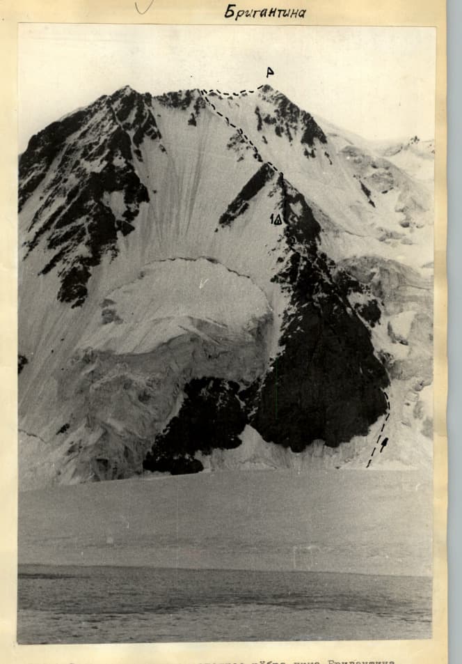 12_image_1.jpg